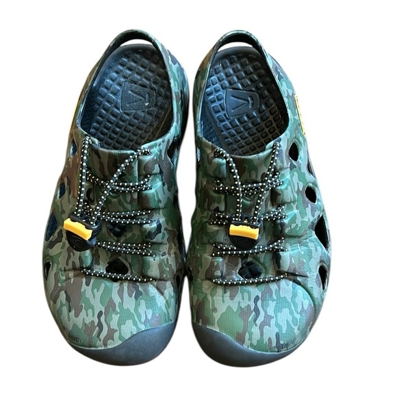 Keen Tie Up Sport Sandal Camo Green Water Hike Walk Slip Resist Big Kids Size 2 - Picture 2 of 11